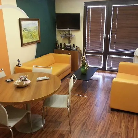 Tsar Simeon Apartment *